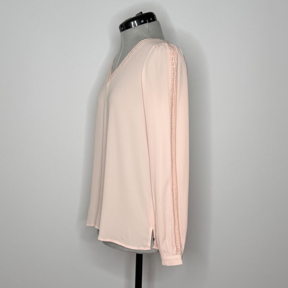 LOFT Blush Pink V-Neck Blouse with Crochet Lace Trim - Size XSmall - Picture 3 of 8
